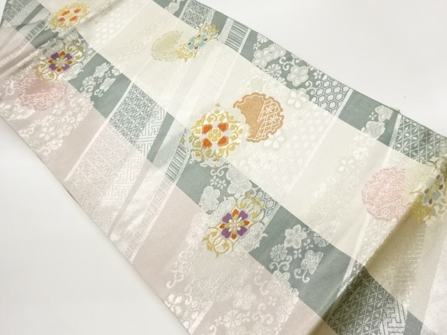 華紋に雪輪・古典柄模様織出し名古屋帯